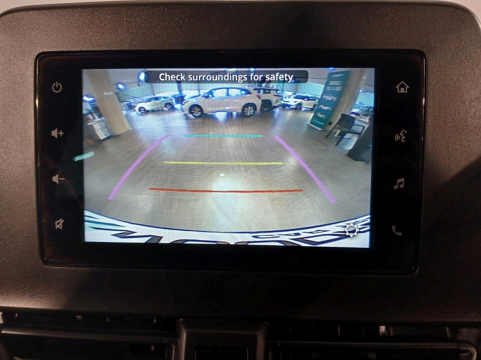 Photo 17 of 20