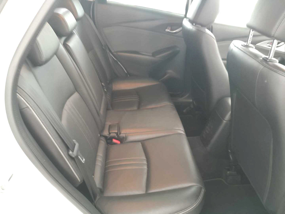 Photo 14 of 20
