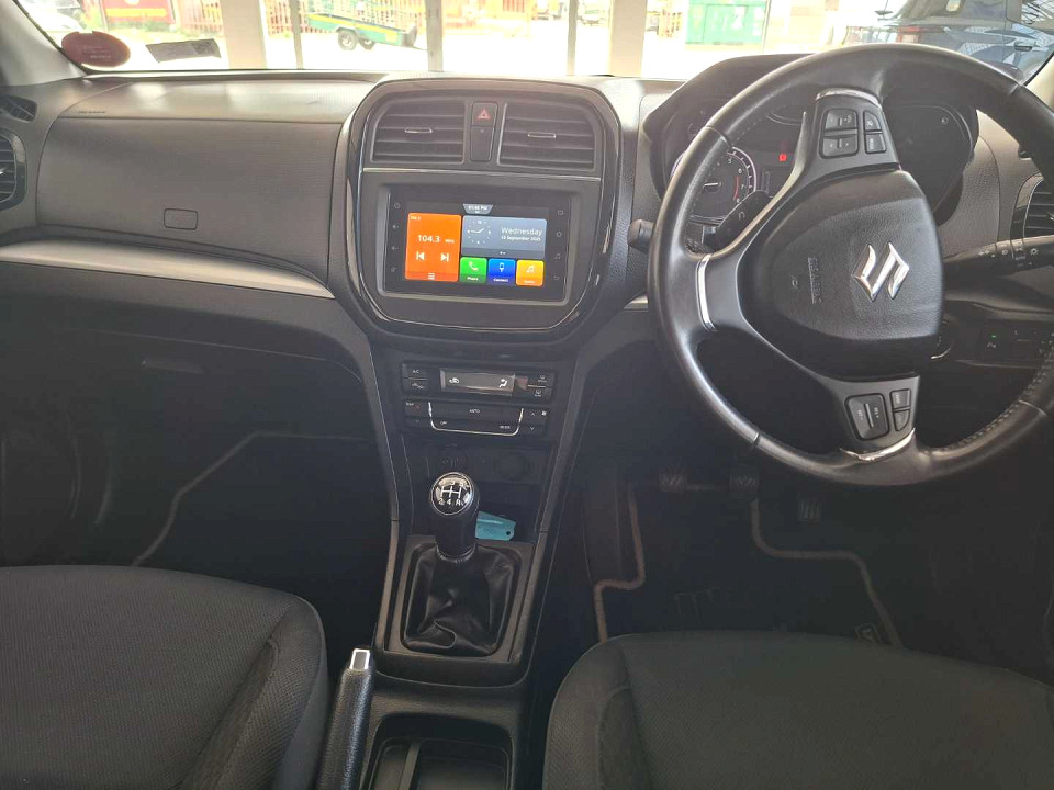 Photo 10 of 14