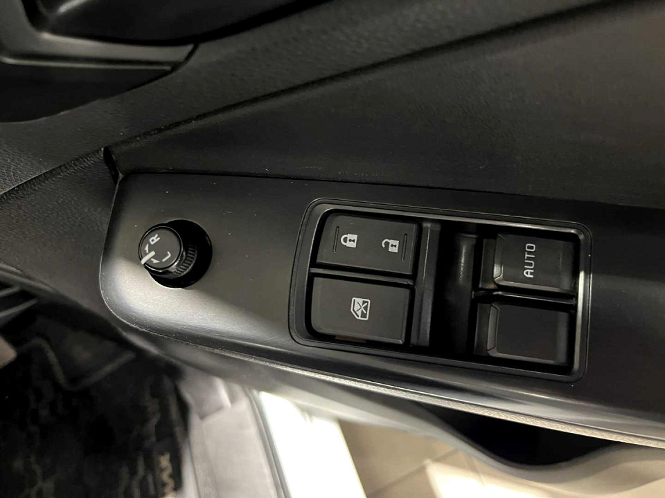Photo 19 of 20
