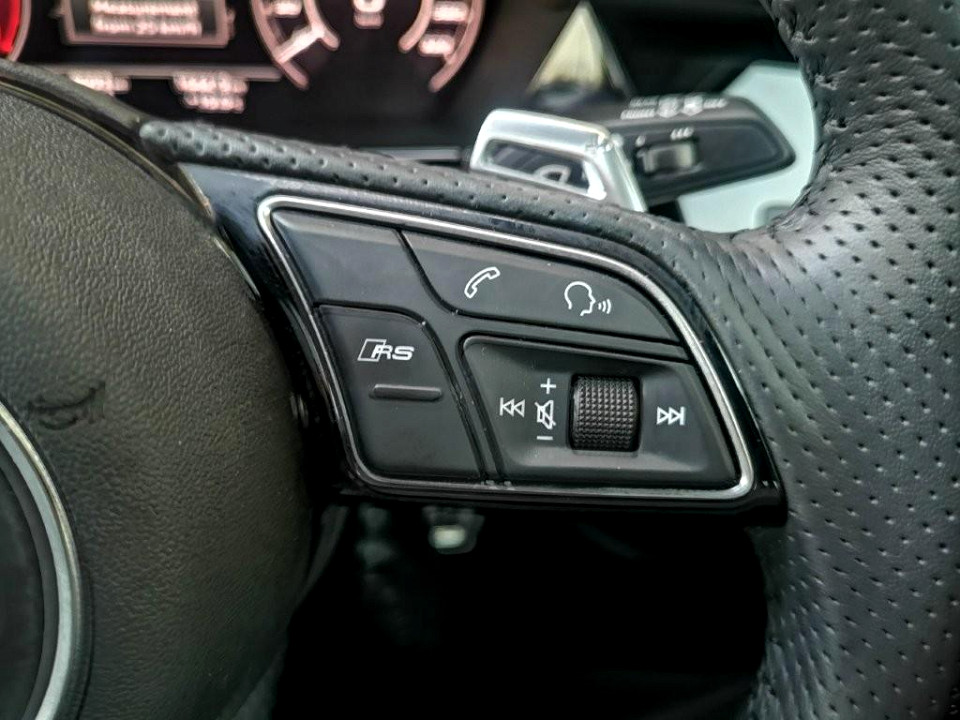 Photo 20 of 22