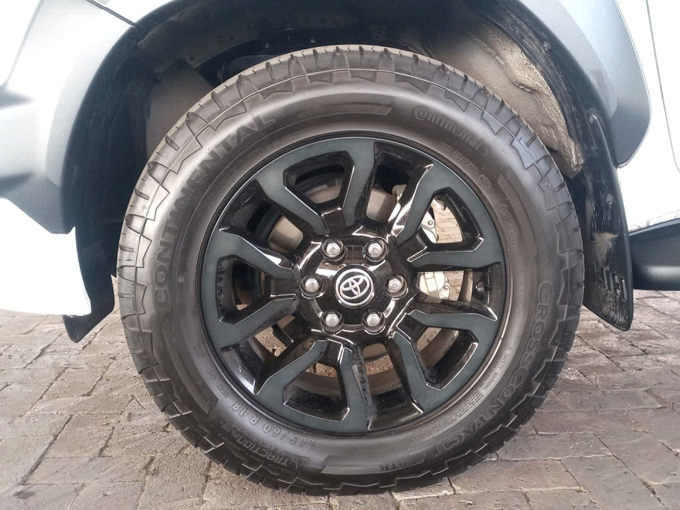 Photo 20 of 27