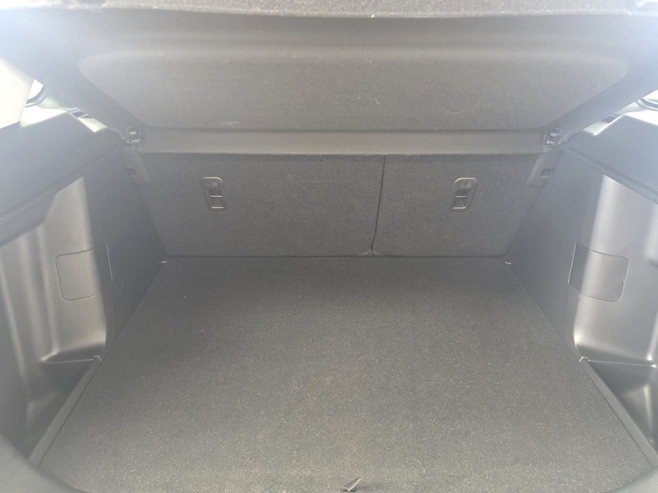 Photo 16 of 19