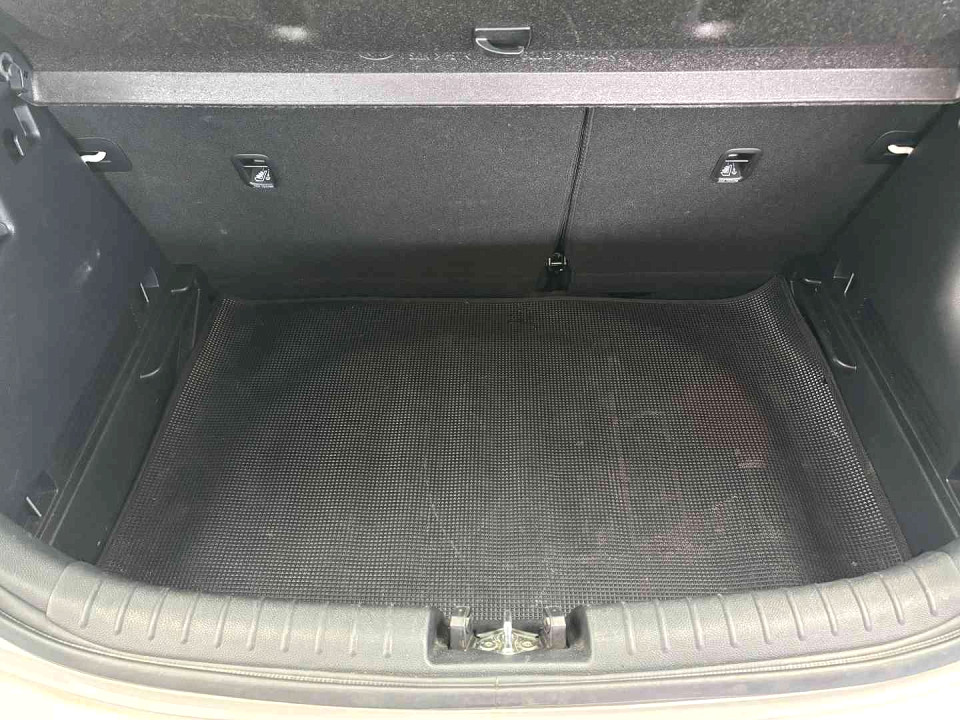 Photo 16 of 17