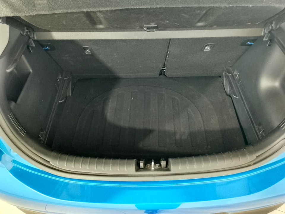 Photo 18 of 20