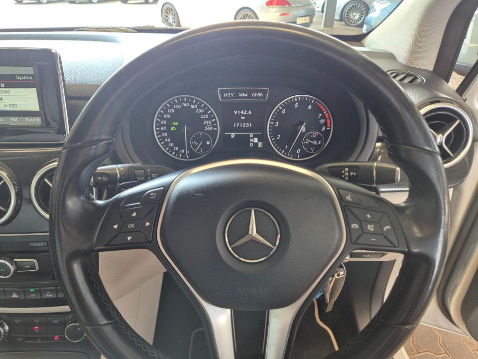 Photo 12 of 19