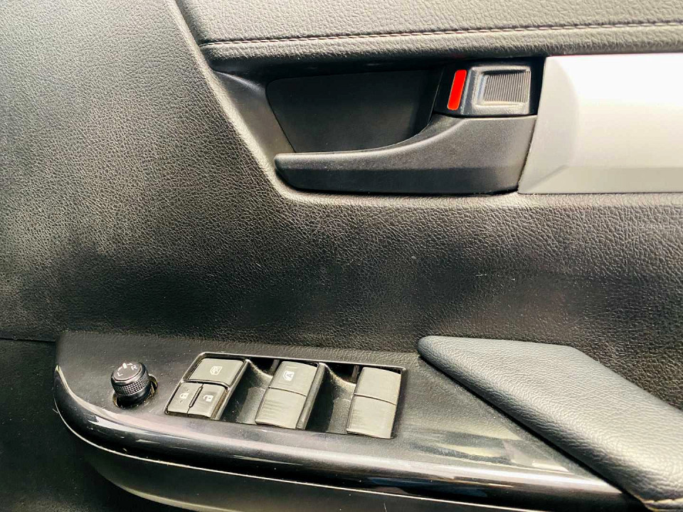 Photo 17 of 20