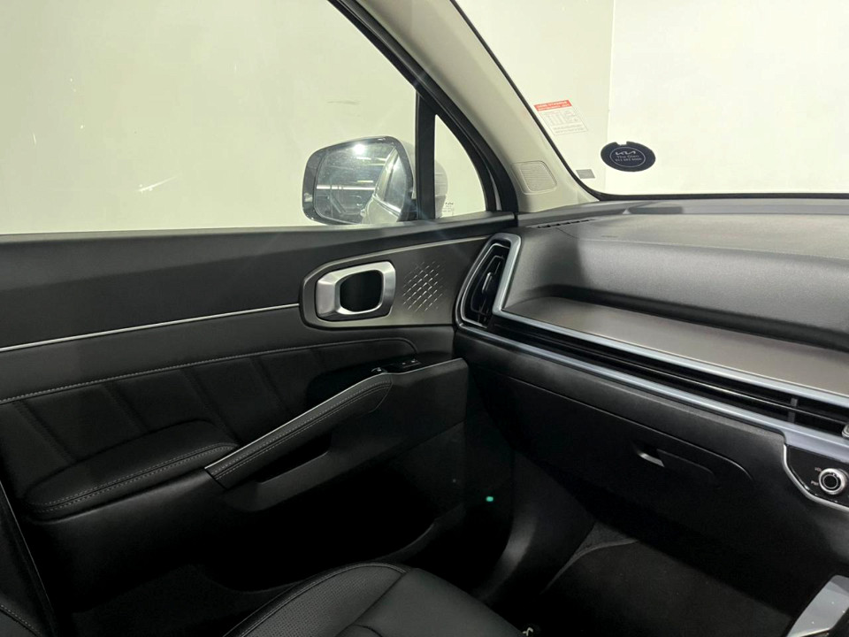 Photo 18 of 20