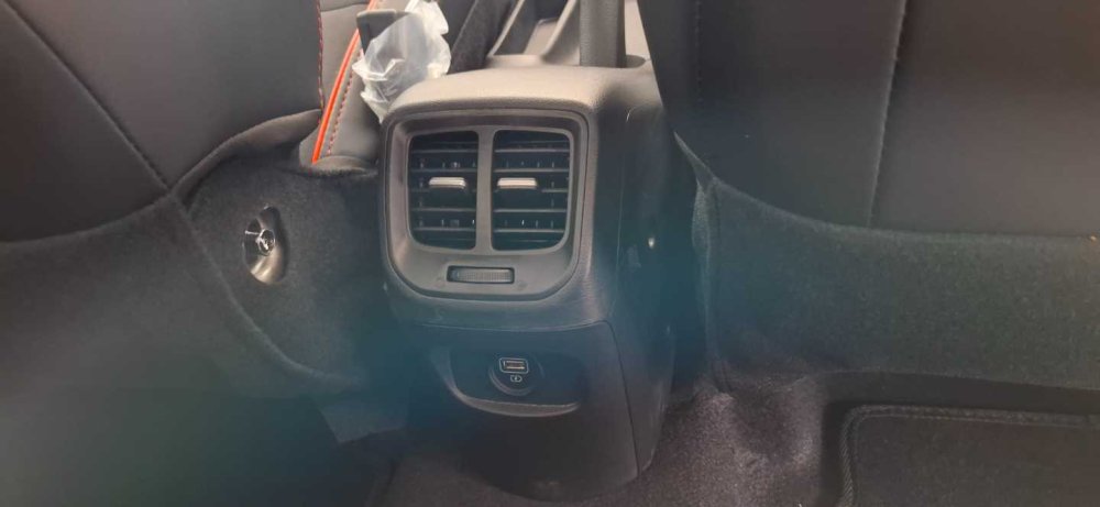 Photo 19 of 21