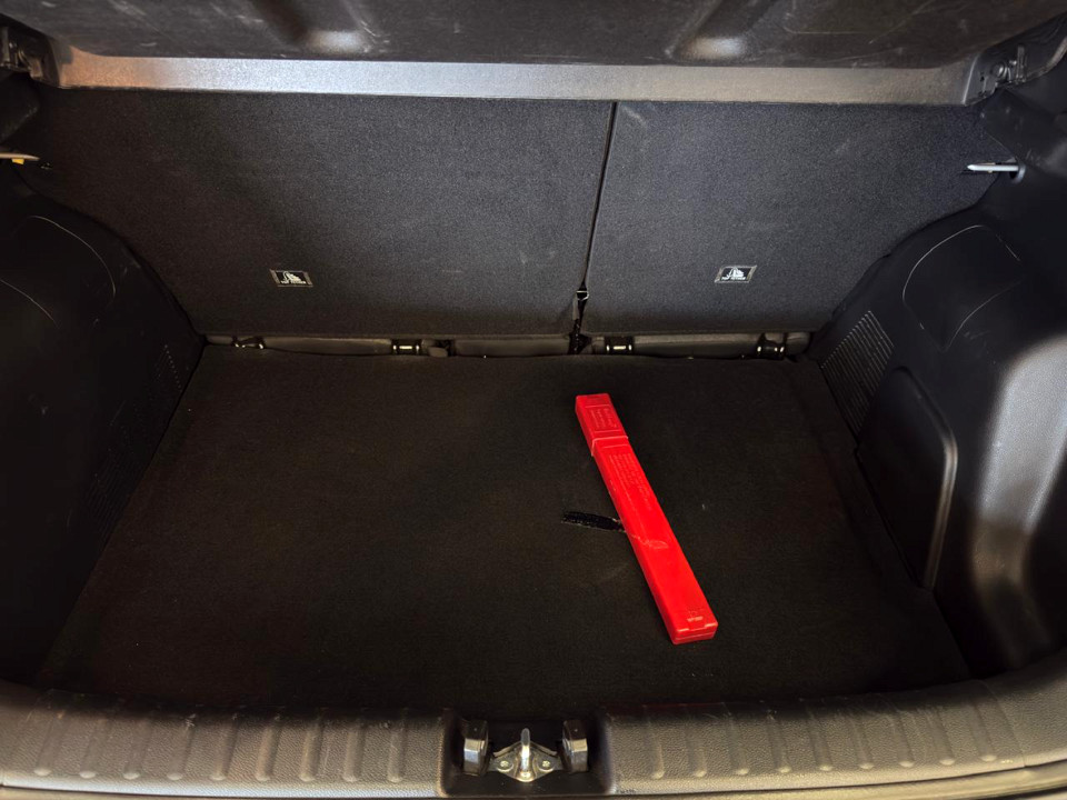 Photo 20 of 21
