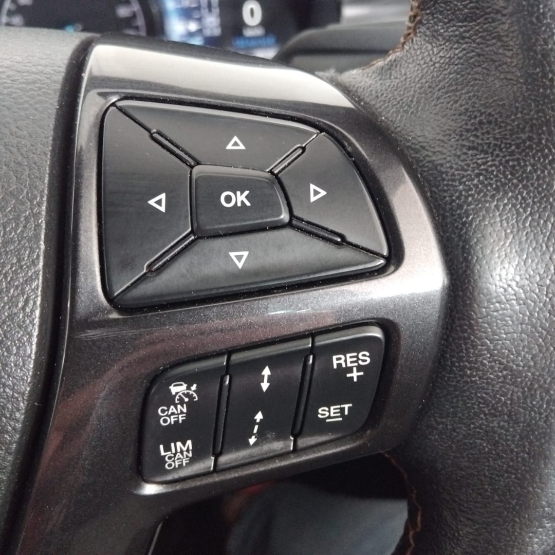 Photo 20 of 28