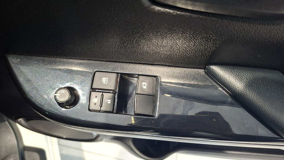 Photo 10 of 15