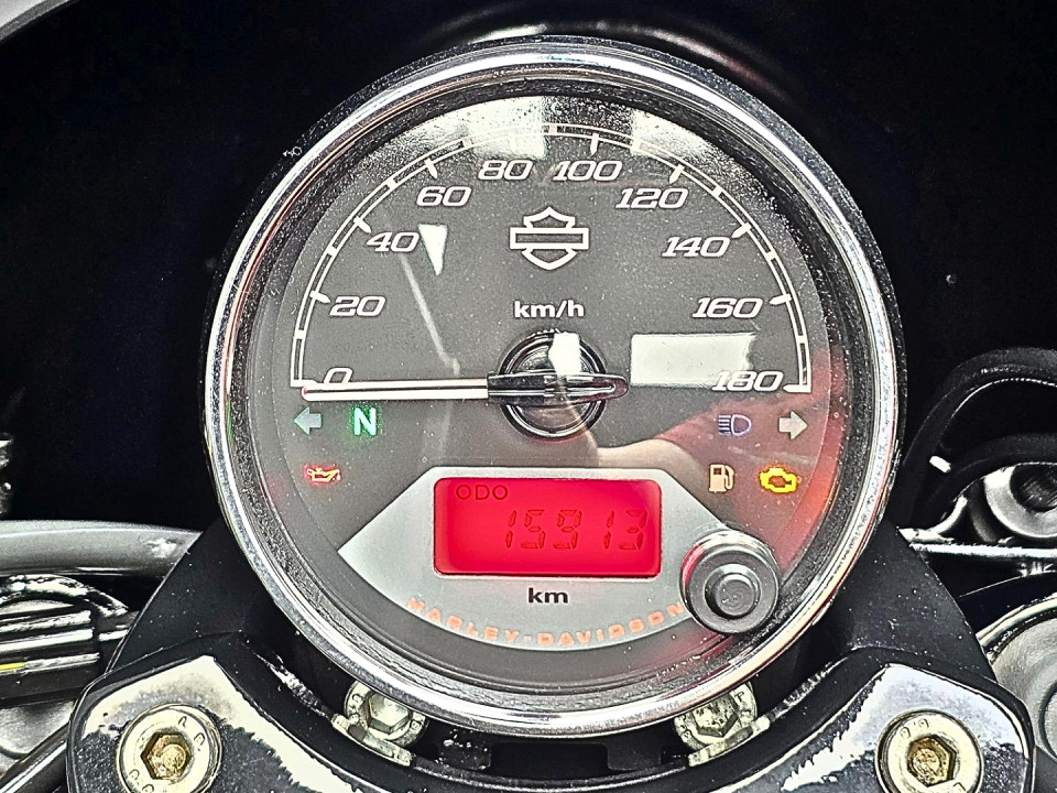 Photo 4 of 18