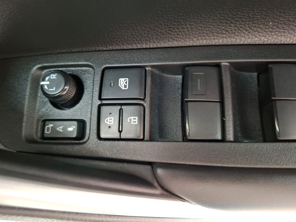 Photo 15 of 20