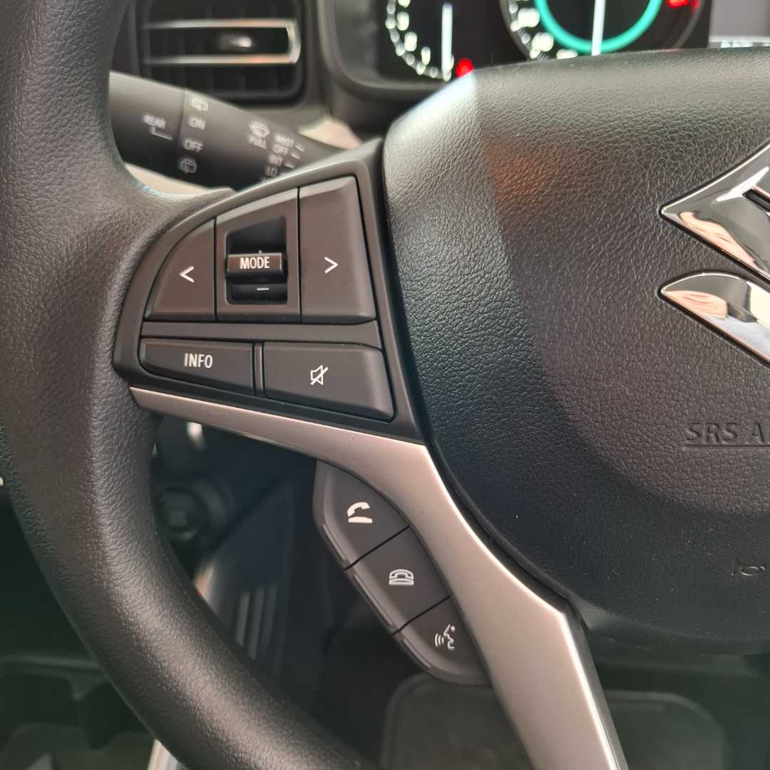 Photo 14 of 25
