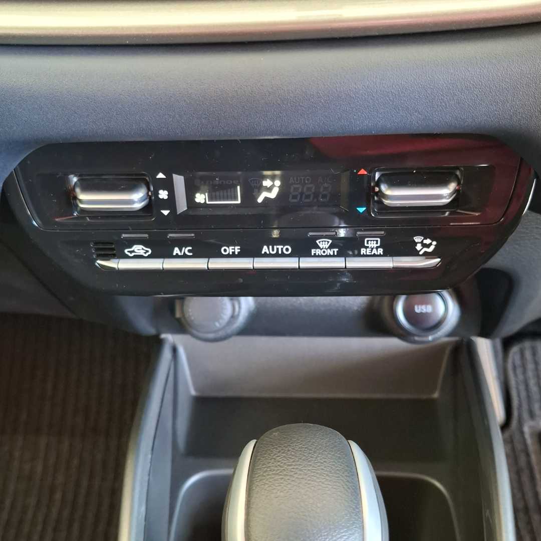 Photo 20 of 27