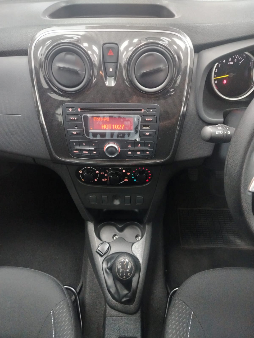 Photo 13 of 25
