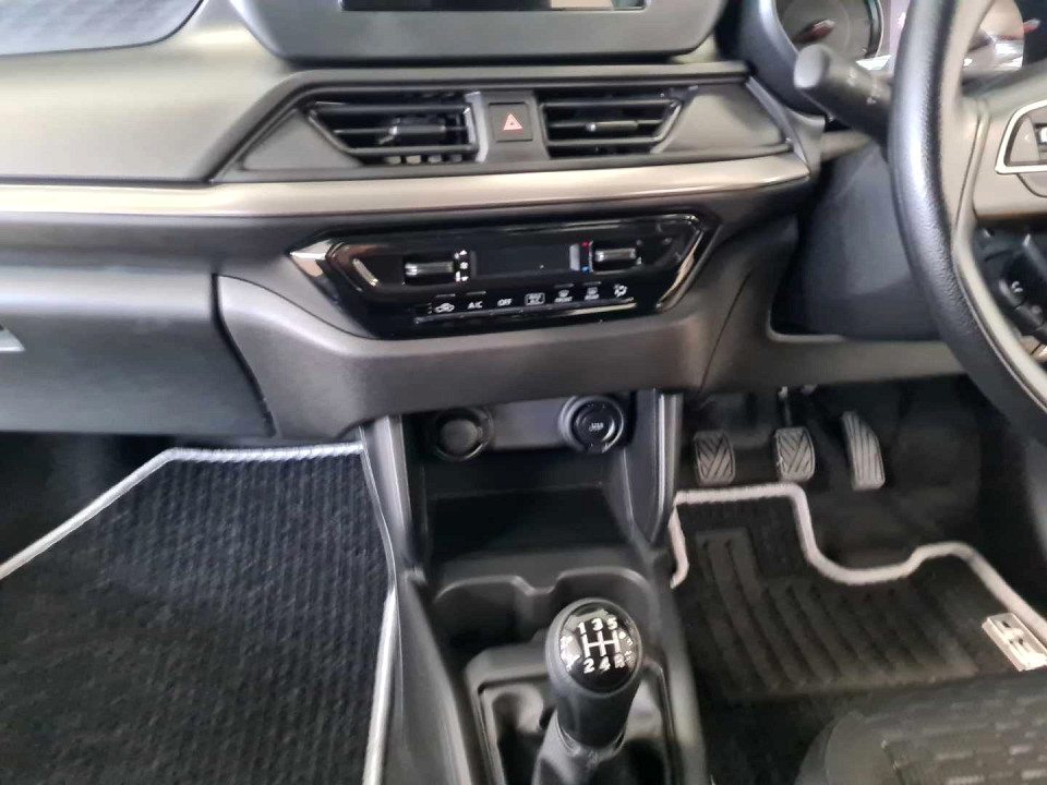 Photo 19 of 20