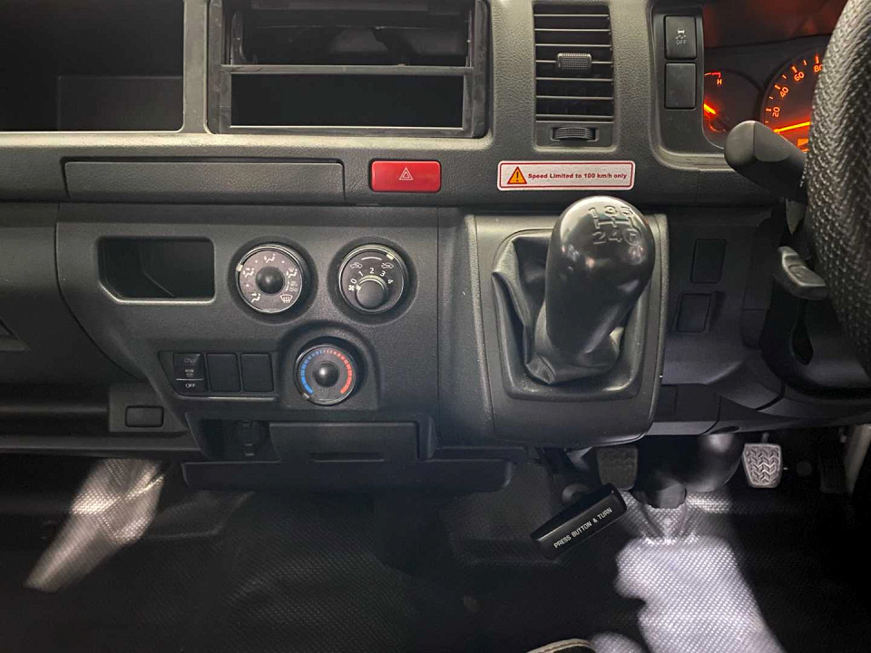 Photo 18 of 20