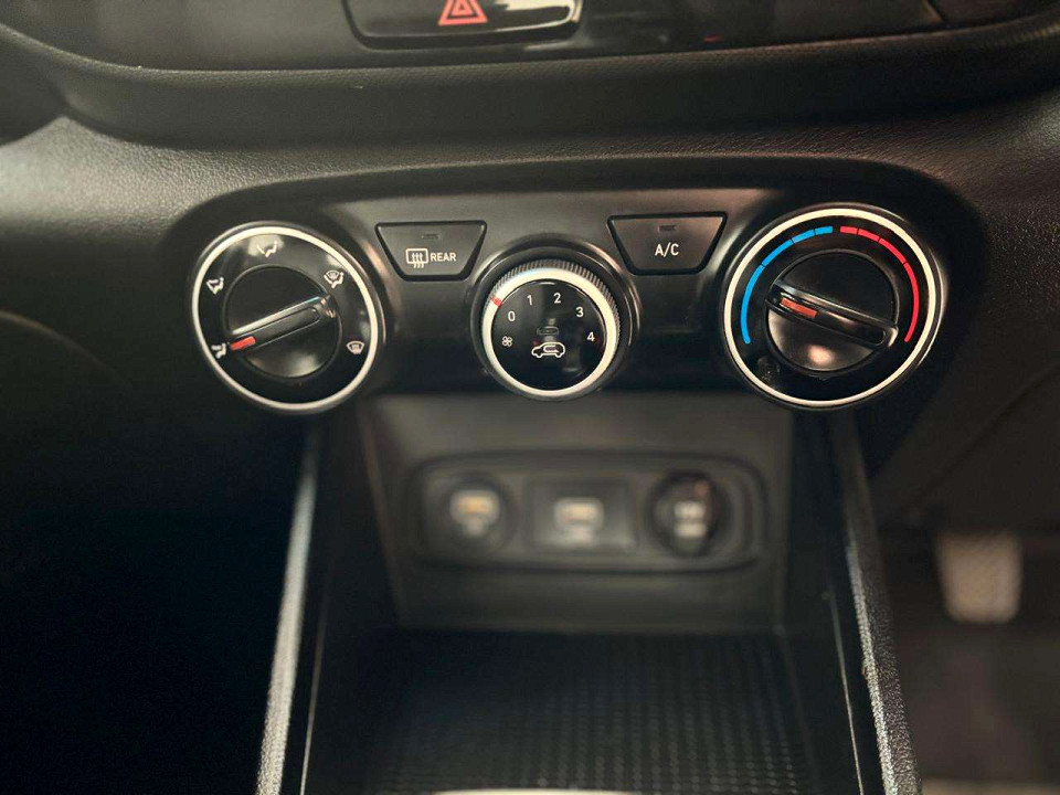 Photo 17 of 20