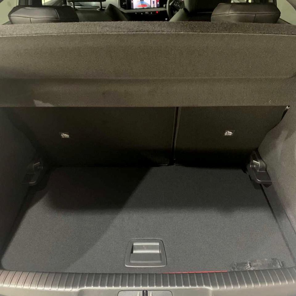 Photo 20 of 27