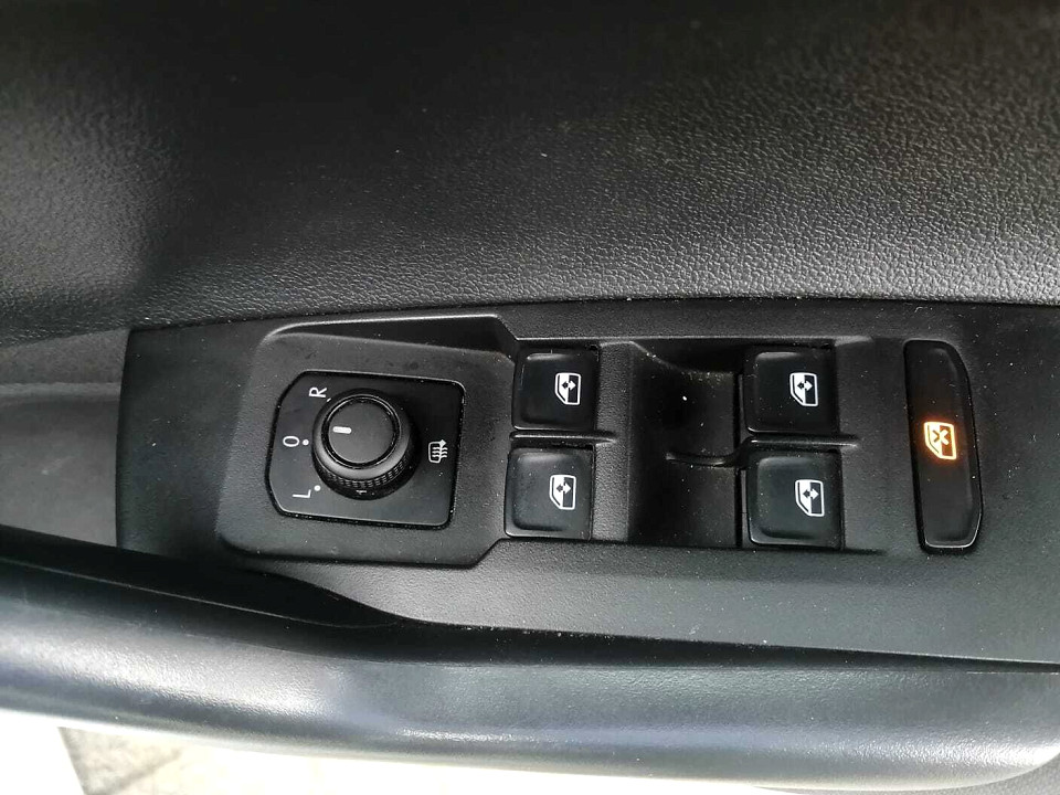 Photo 14 of 20