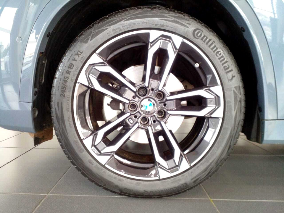 Photo 10 of 20