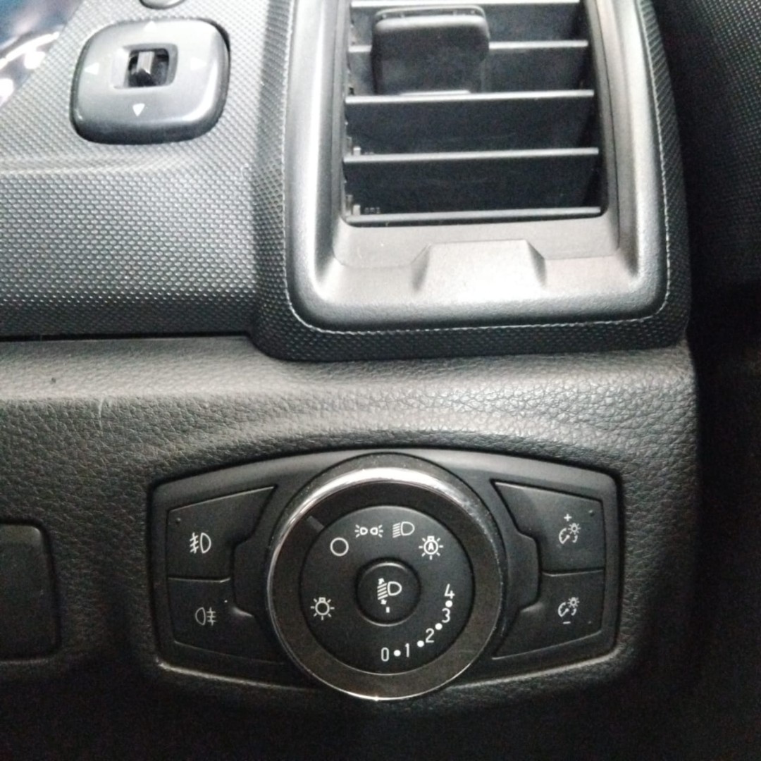 Photo 18 of 24