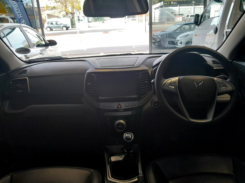 Photo 5 of 7