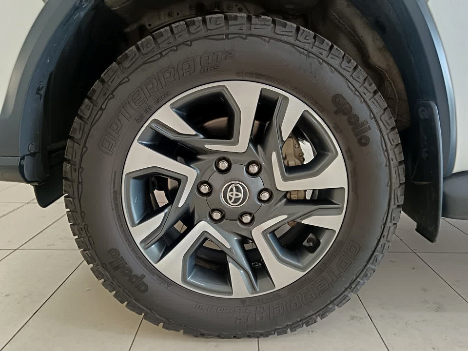 Photo 16 of 22