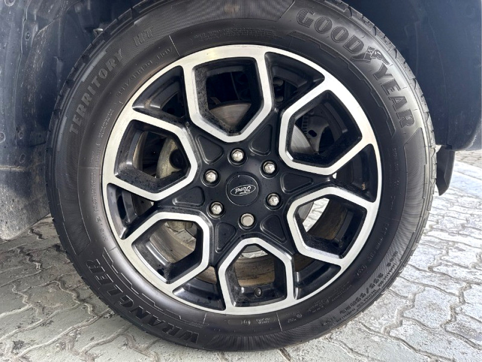 Photo 12 of 20