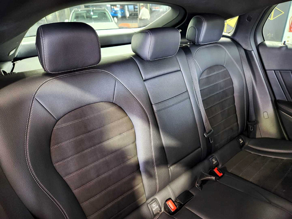 Photo 16 of 20