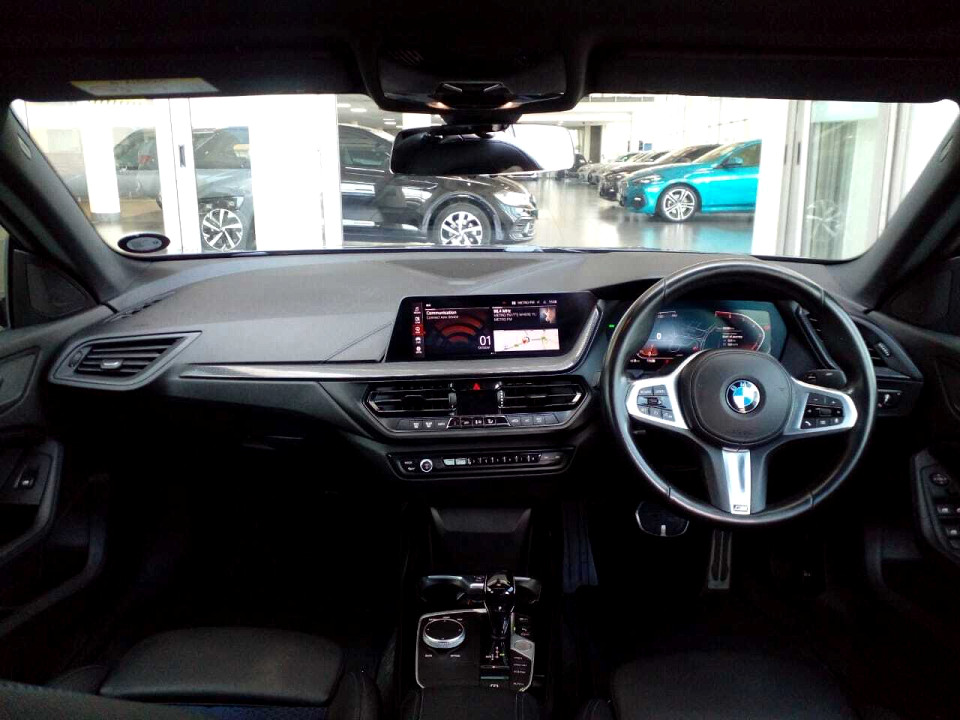 Photo 17 of 20