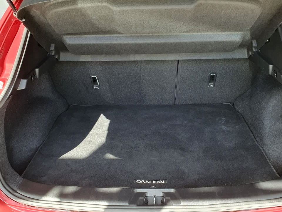 Photo 19 of 24