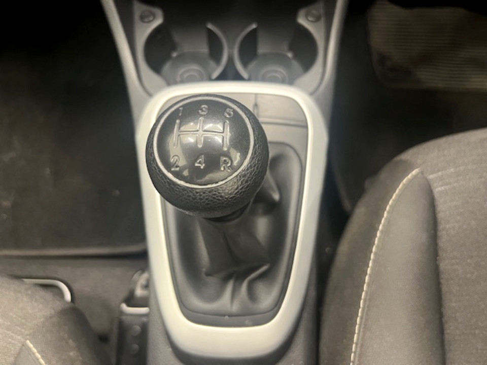 Photo 18 of 23