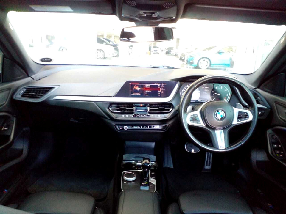 Photo 17 of 20