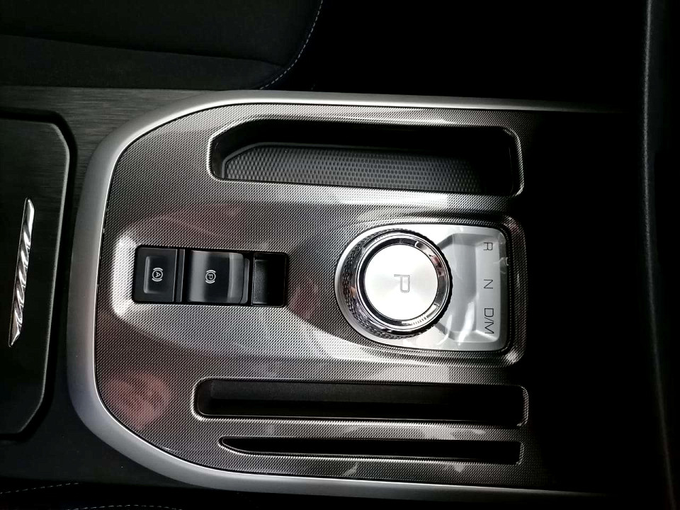 Photo 15 of 18