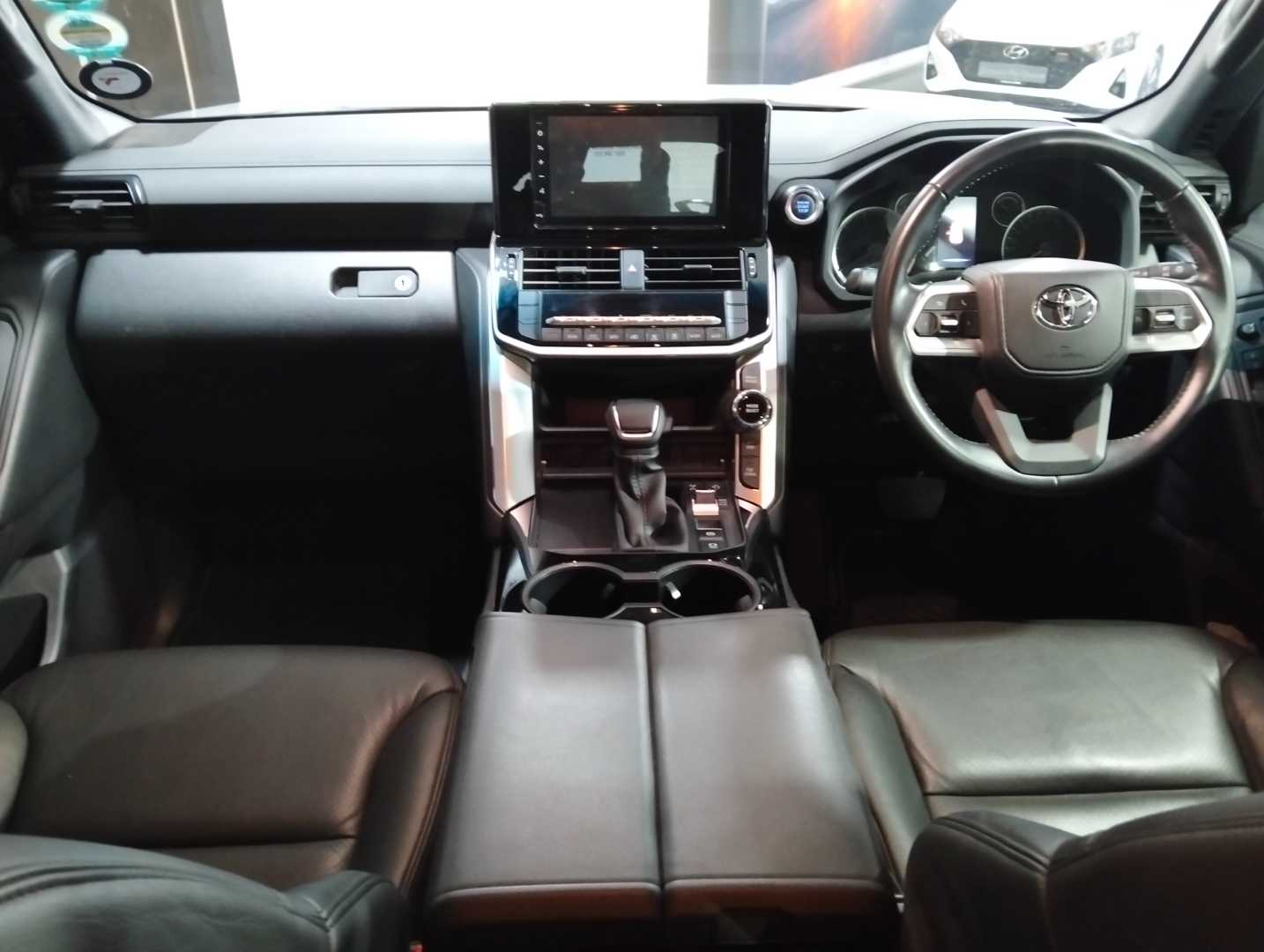 Photo 8 of 12