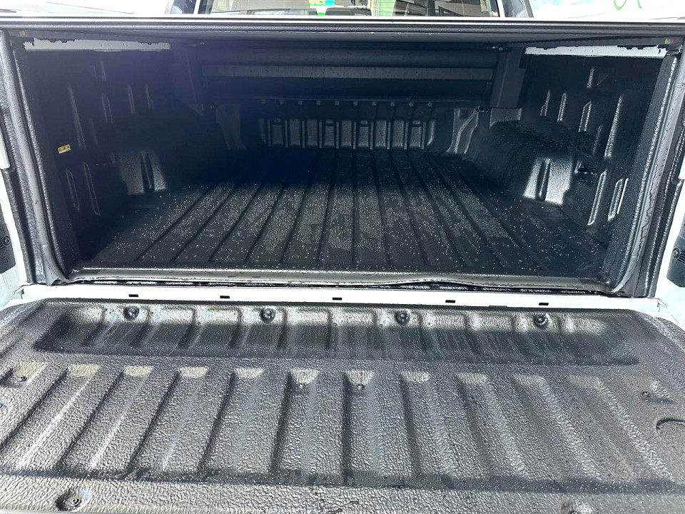 Photo 18 of 26
