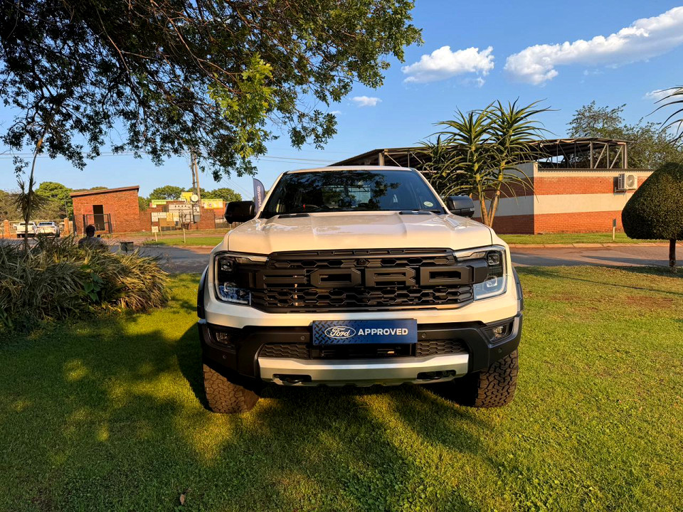 Photo 2 of 19
