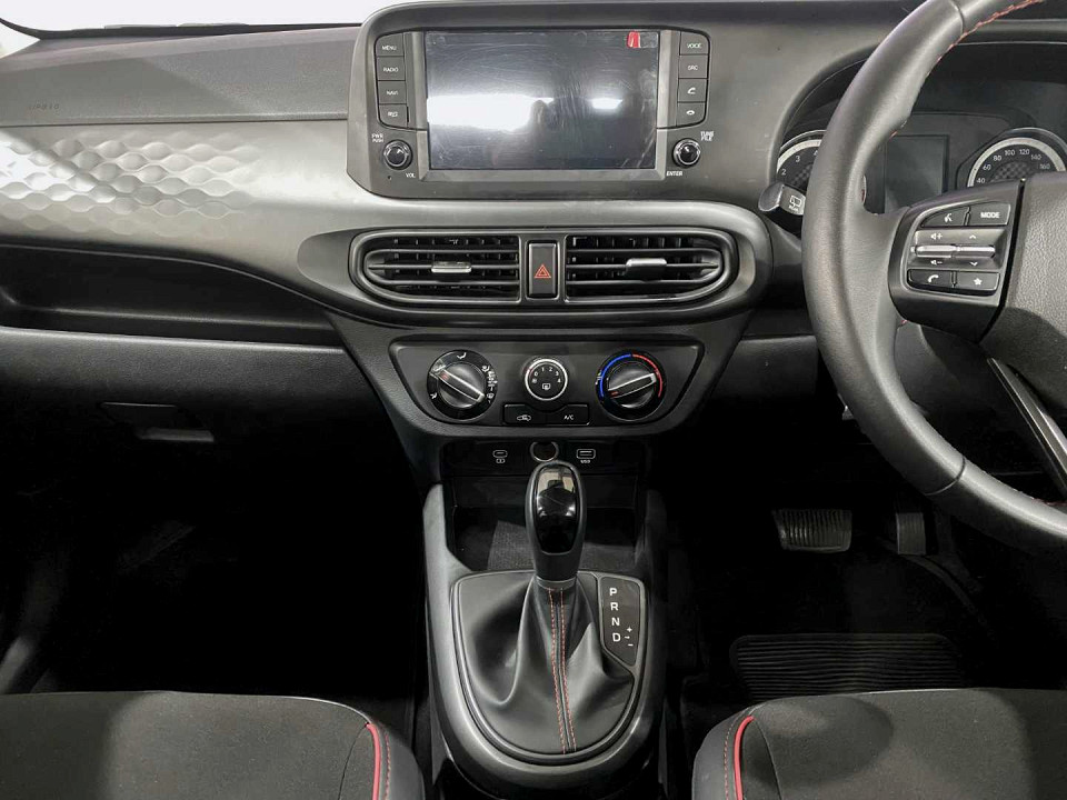 Photo 18 of 20