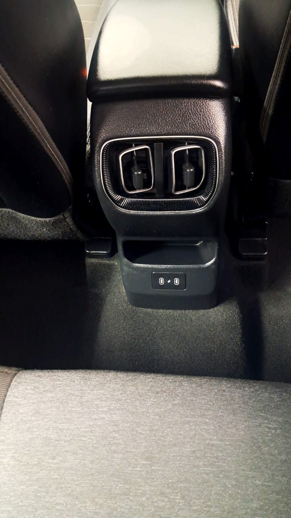 Photo 16 of 21