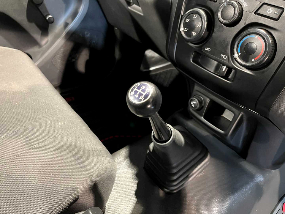 Photo 18 of 21