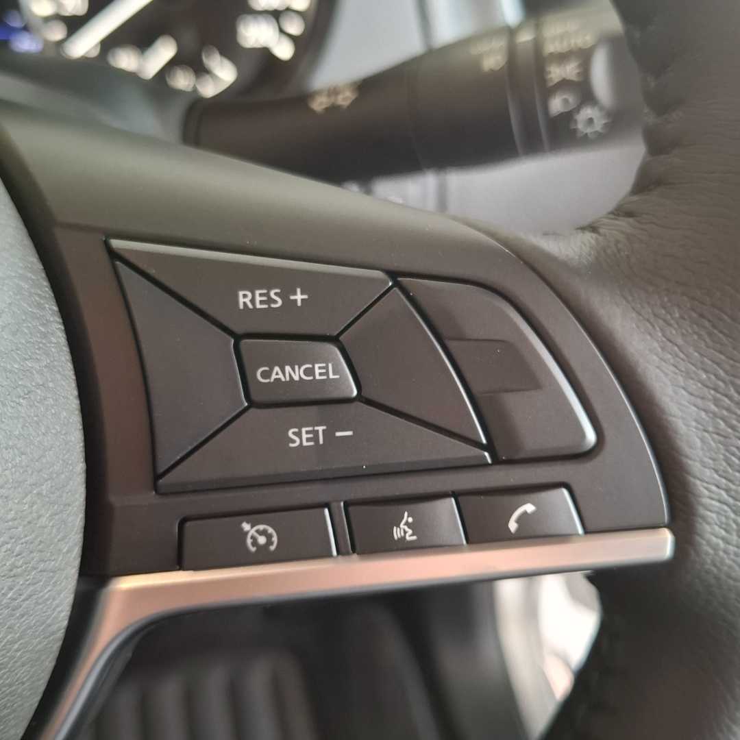 Photo 16 of 28