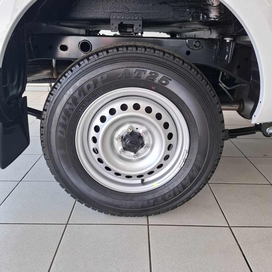 Photo 18 of 20