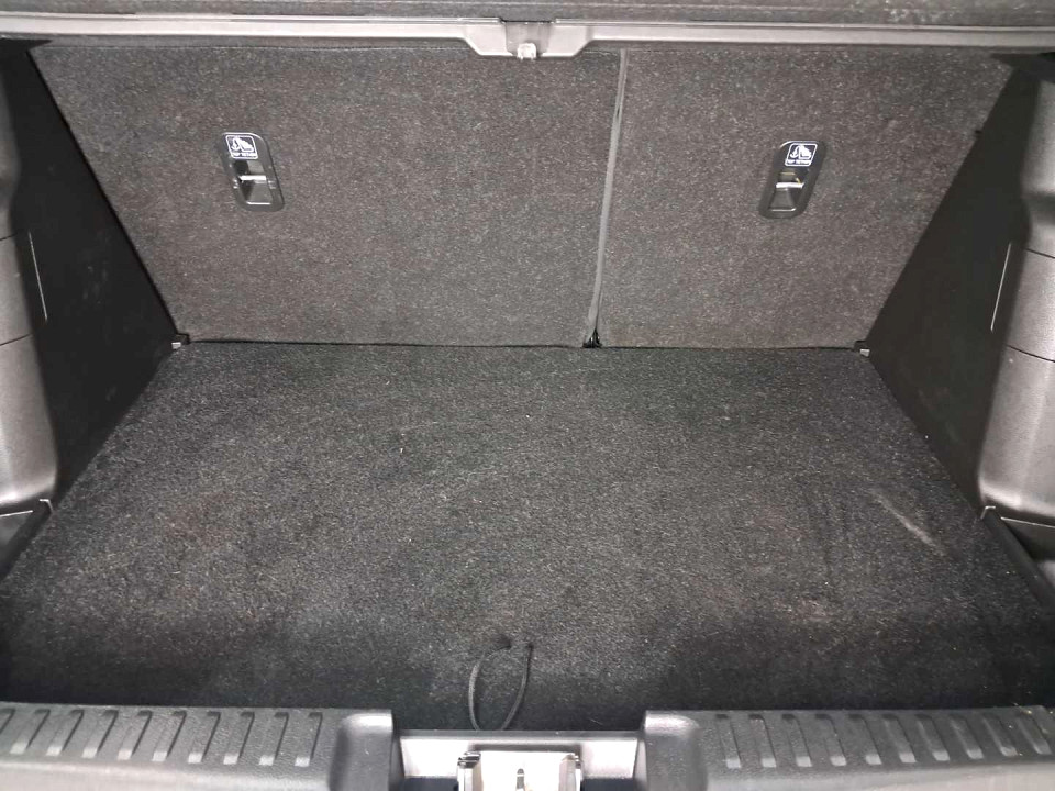 Photo 14 of 17