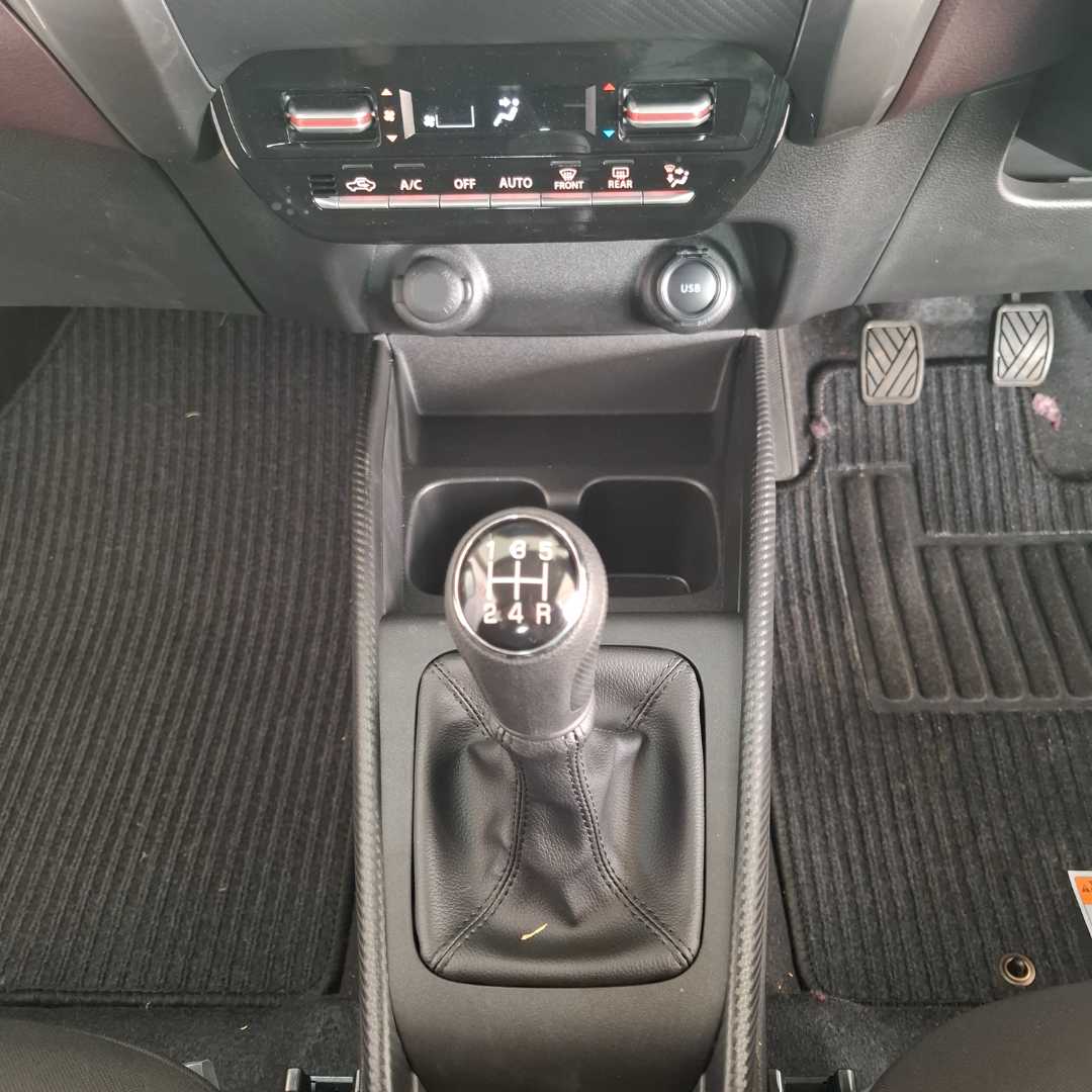 Photo 20 of 27