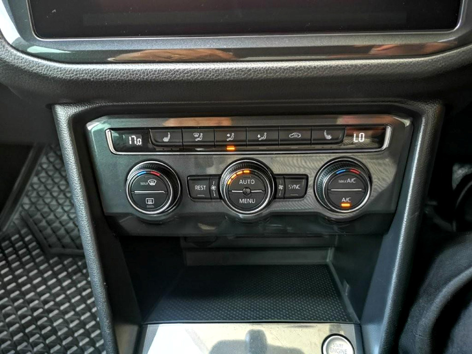 Photo 16 of 20