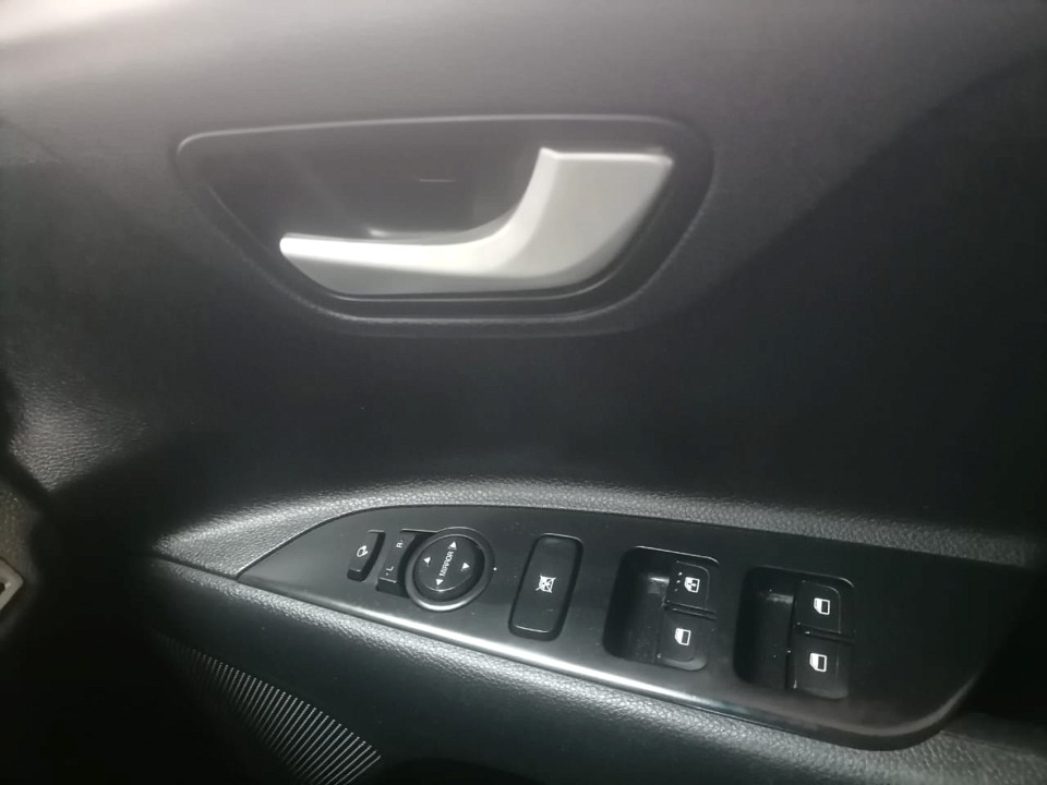 Photo 12 of 20