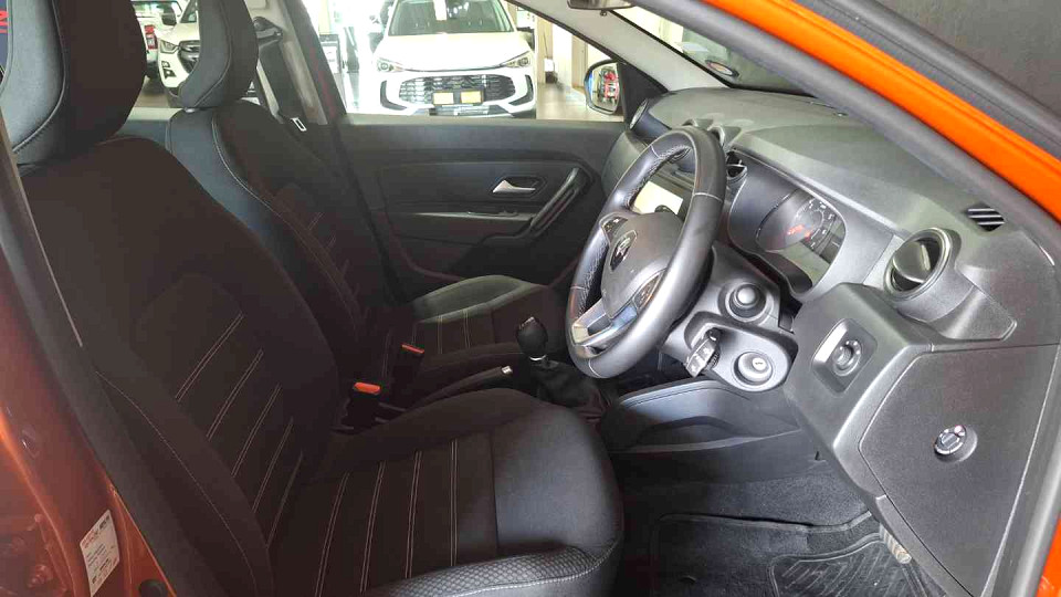 Photo 13 of 20